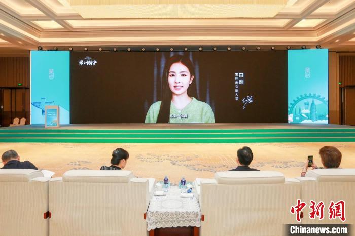 常州籍演員白鹿擔(dān)綱常州文旅大使，為家鄉(xiāng)傾情打CALL?！√凭?攝