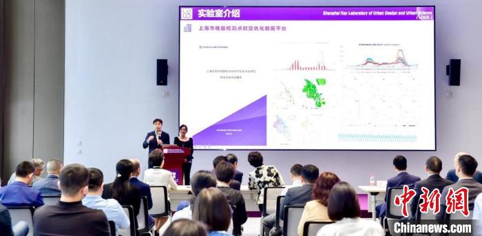 高校、政府與醫(yī)院攜手培養(yǎng)城市科學(xué)、數(shù)字化領(lǐng)域復(fù)合型人才