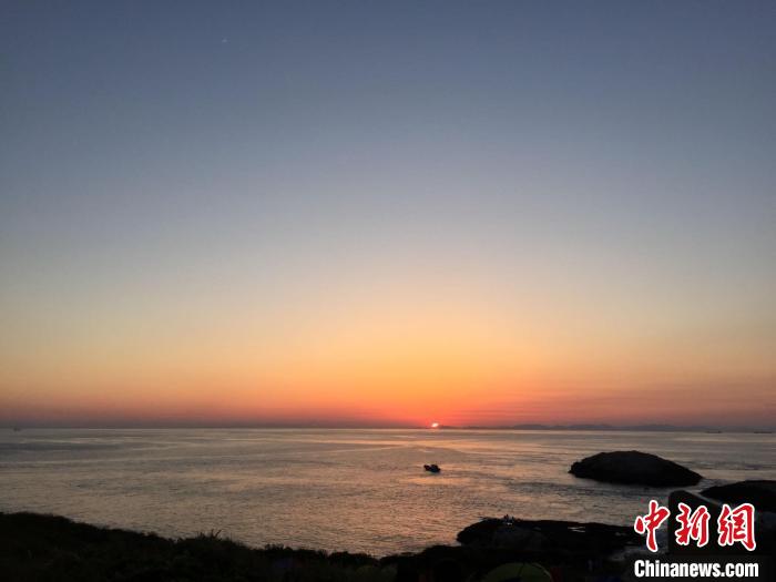 浙江海域一景?！×植?攝