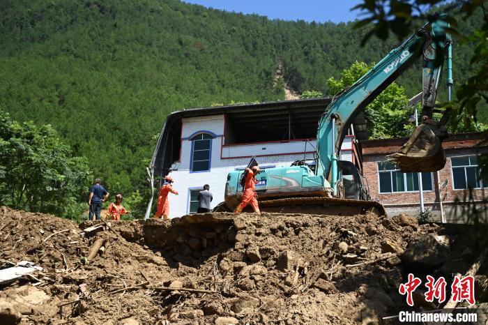重慶19個區(qū)縣310個鄉(xiāng)鎮(zhèn)（街道）遭受洪澇、地質災害