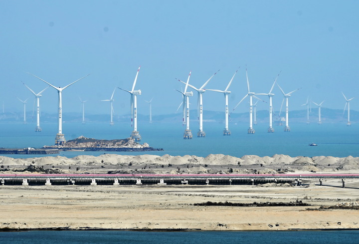 2021年3月9日，三峽福清興化灣海上風電場。新華社記者 林善傳 攝