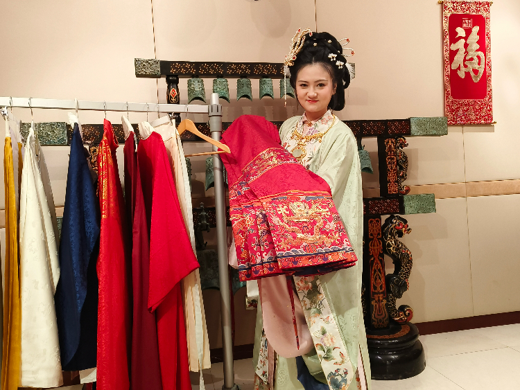 馬耳他中國文化中心的漢服展示。馬耳他中國文化中心供圖