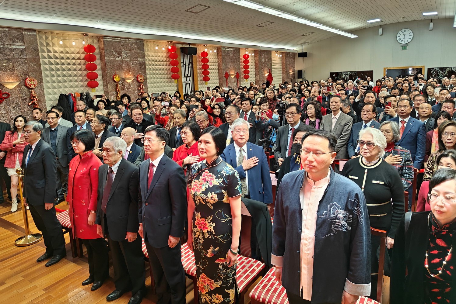 領(lǐng)區(qū)各州代表參加招待會。主辦方供圖