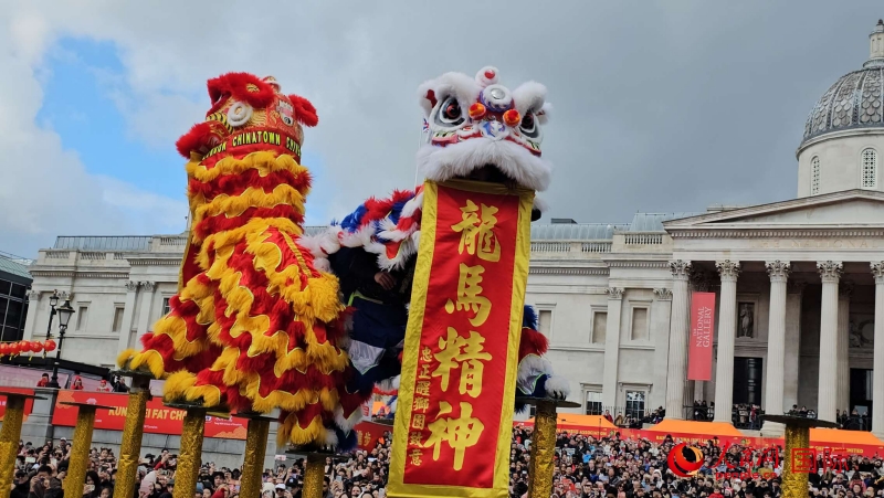 倫敦新春慶典現(xiàn)場。人民網(wǎng) 郭錦標(biāo)、楊浩鵬攝