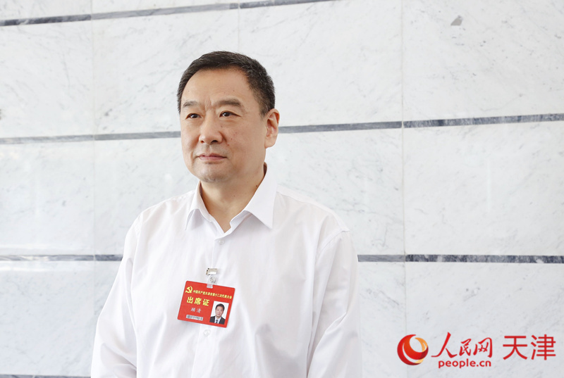 天津市第十二次黨代會(huì)代表、天津市政府副秘書長、市衛(wèi)生健康委黨委副書記、主任顧清 人民網(wǎng) 孫翼飛攝