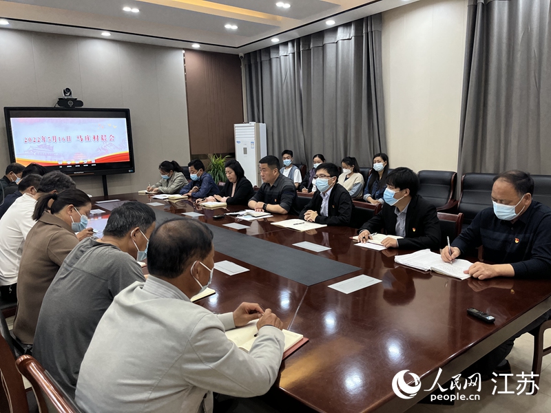 馬莊村以晨會開啟一天的工作。人民網(wǎng) 閆峰攝