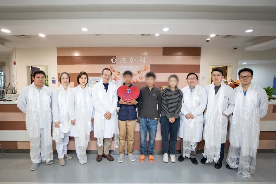 17歲少年咳嗽發(fā)熱15天，找不到感染原因！一查心臟更嚇人！上海醫(yī)生出手→