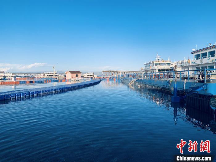 圖為青海湖一角。(資料圖) 張傲 攝