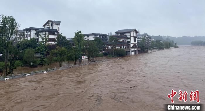 四川暴雨、山洪、地質(zhì)災(zāi)害氣象風(fēng)險(xiǎn)預(yù)警齊發(fā)