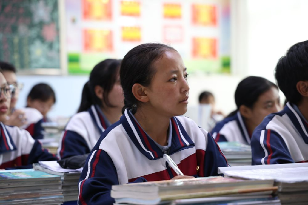 講好中華民族共同體故事，讓網(wǎng)絡(luò)“連心”更“聚心”