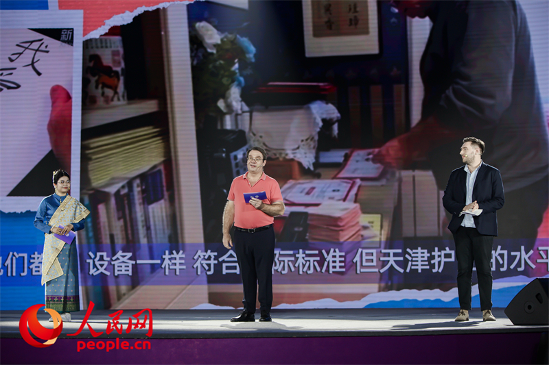 從左至右分別為馬星彤、皮安睿、柯明可。人民網(wǎng)記者 于凱攝