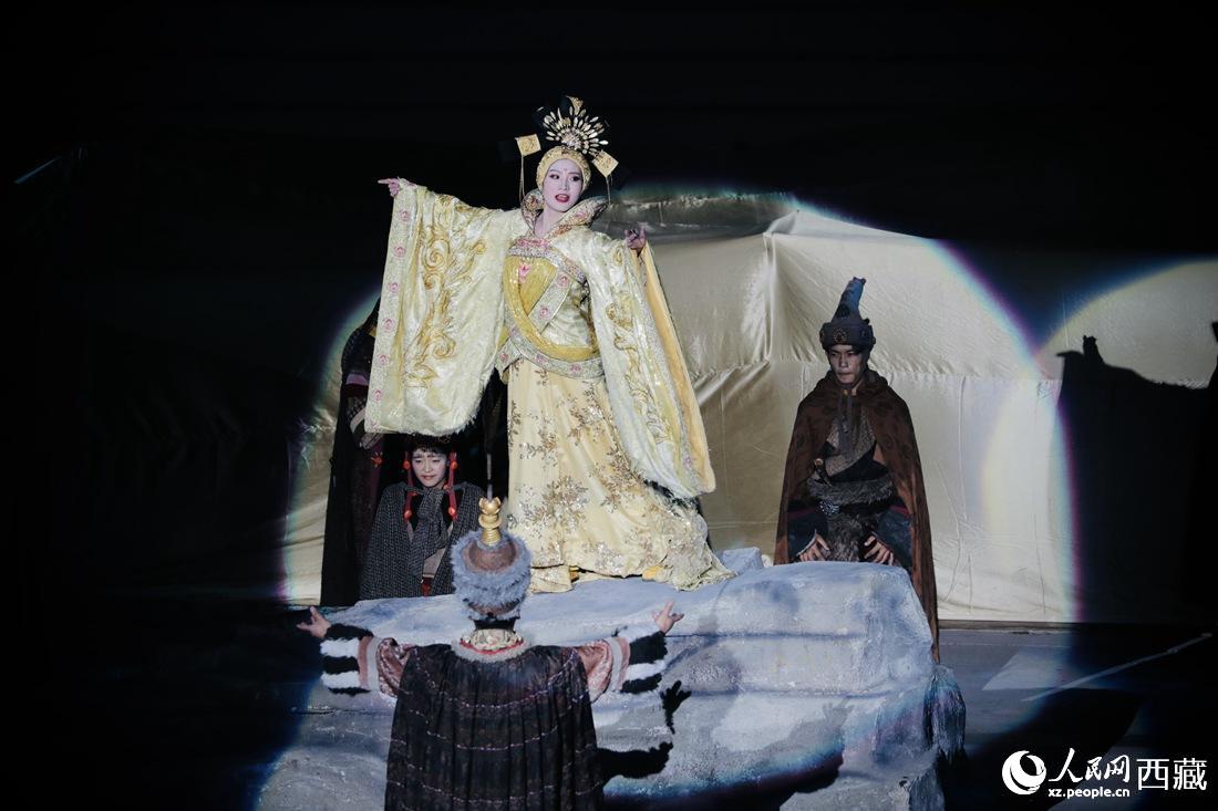 試演現(xiàn)場。人民網(wǎng)次仁羅布攝